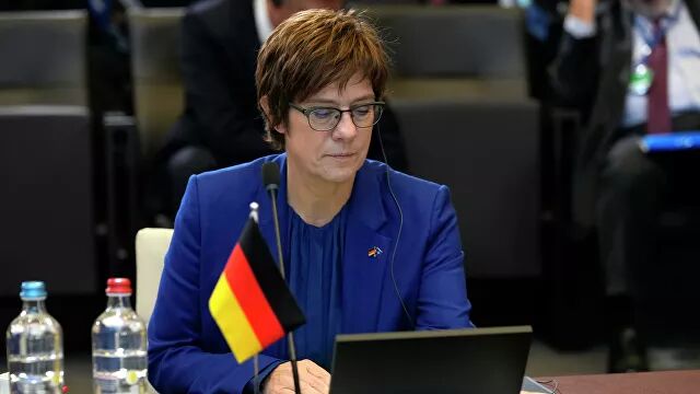 افزایش تنش‌ها بین مسکو و برلین بر سر اظهارات وزیر دفاع آلمان