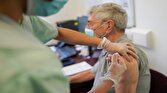 هشدار مقام بهداشتی انگلیس: یا واکسن بزنید یا کریسمس لغو خواهد شد