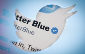 راهکار جدید توییتر برای درآمدزایی: فروش حق اشتراک یک‌ساله توییتر بلو با تخفیف ۱۲ درصدی