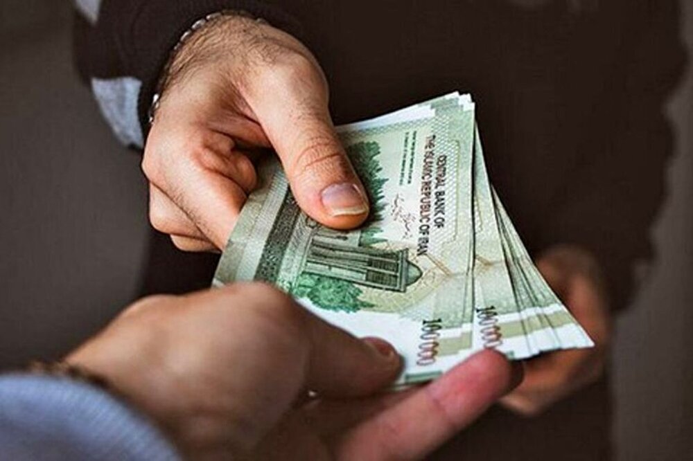 از افزایش ۲۵ درصدی حقوق‌ها تا پرداخت عیدی بازنشستگان