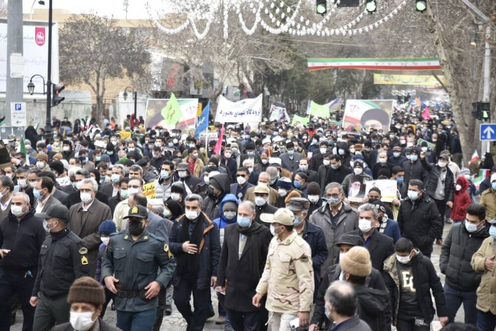 اقدامات شهرداری تهران برای برگزاری راهپیمایی ۲۲بهمن/اعلام مسیرهای دوازده گانه راهپیمایی