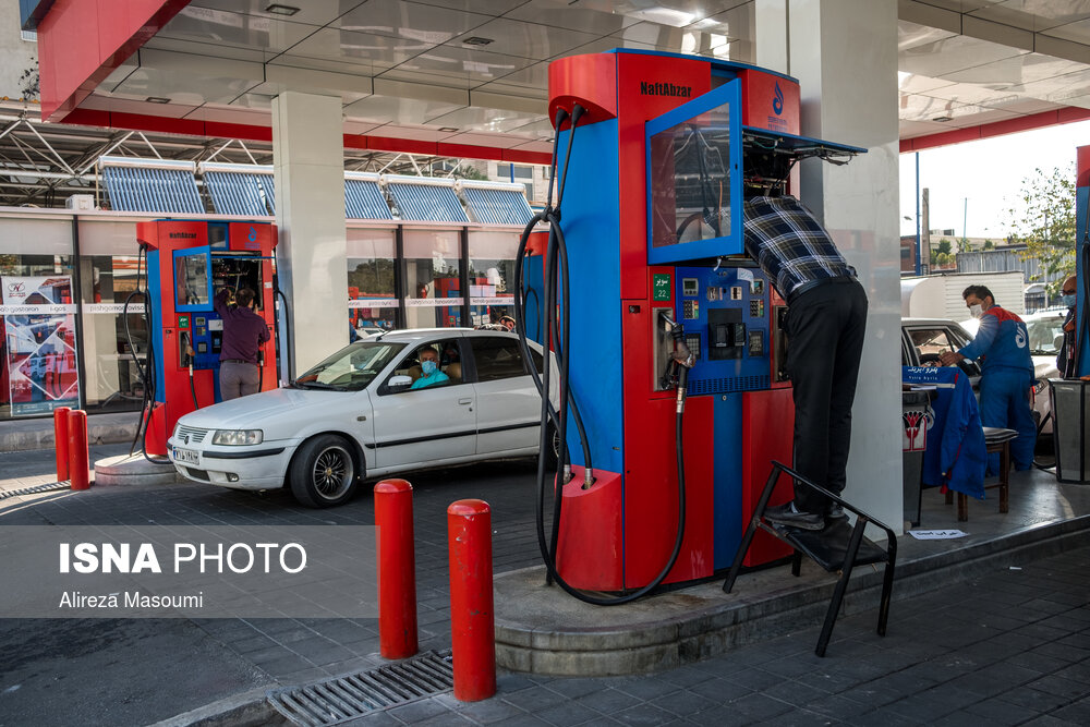 توضیحات سخنگوی کمیسیون انرژی درباره پیشنهاد تخصیص یارانه بنزین به خانوارهای فاقد خودرو