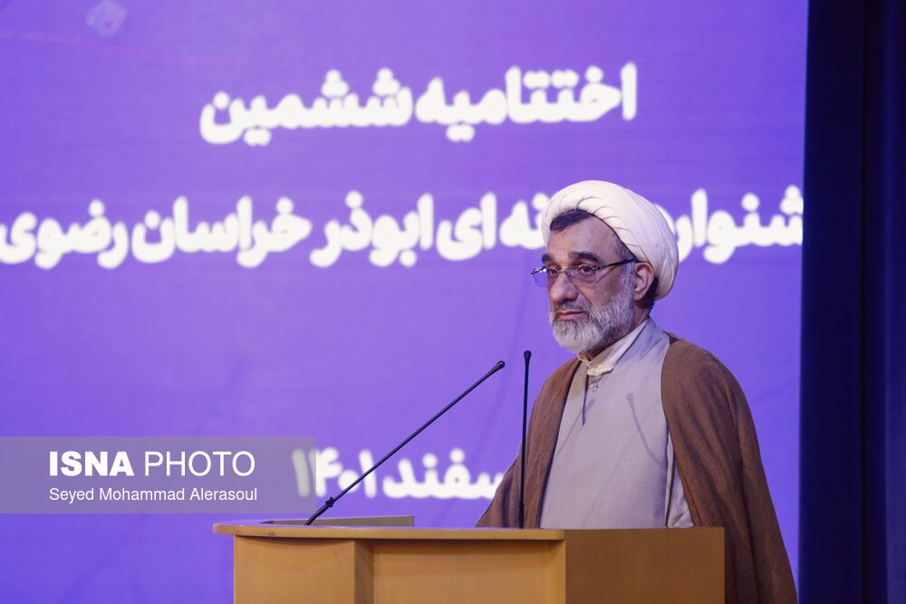 رسانه ابزاری انحصاری برای برخی اختاپوس‌های قدرت شده است/جریان‌های ماسونری دنبال قدرت رسانه‌اند