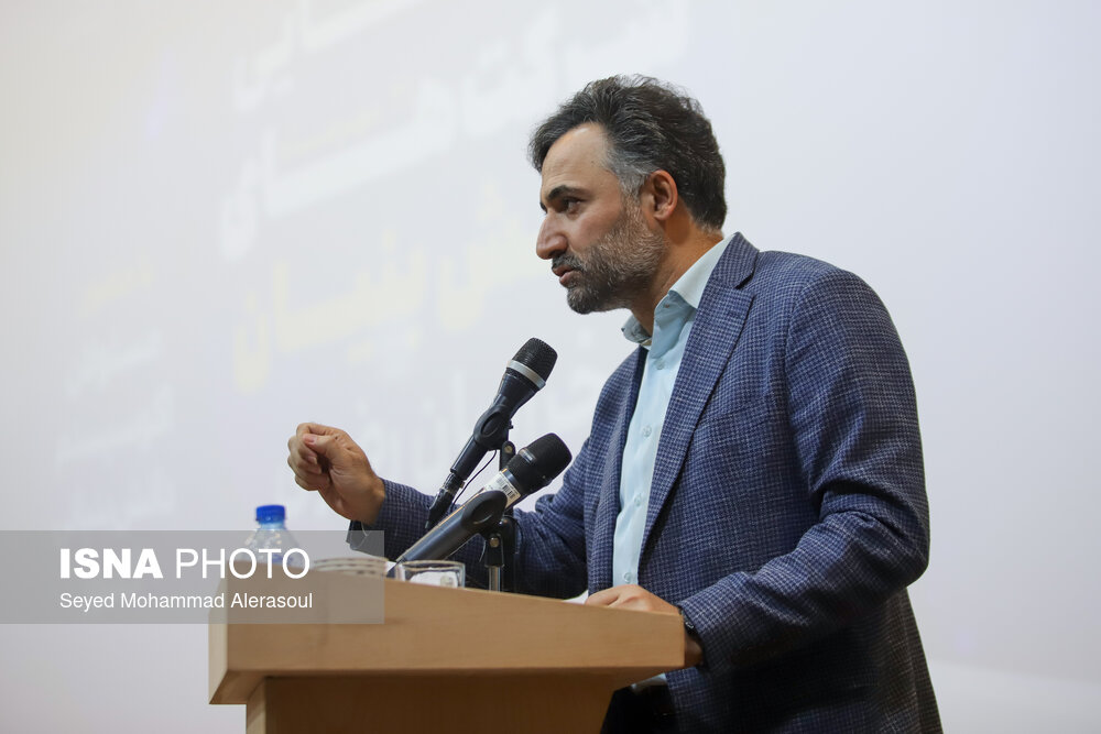 شرکت‌های بزرگ با نوآوری، پیشران دانش‌بنیان‌های نوپا باشند