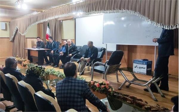 ضرورت حمایت از کسب‌ و کارهای مبتنی بر نوآوری و فناوری نوین در لرستان