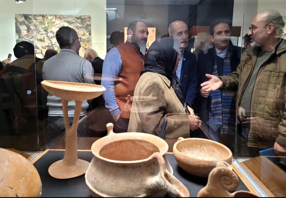 نمایش ۱۳۰ شیء تاریخی جدید و اندرزهای پیشکسوتان