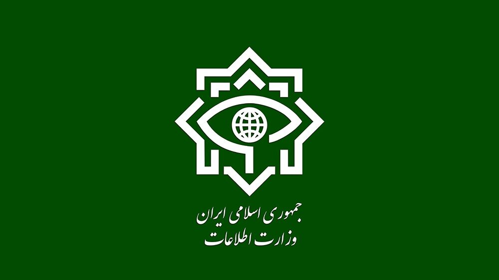 همه ما در برابر فساد مسئولیم