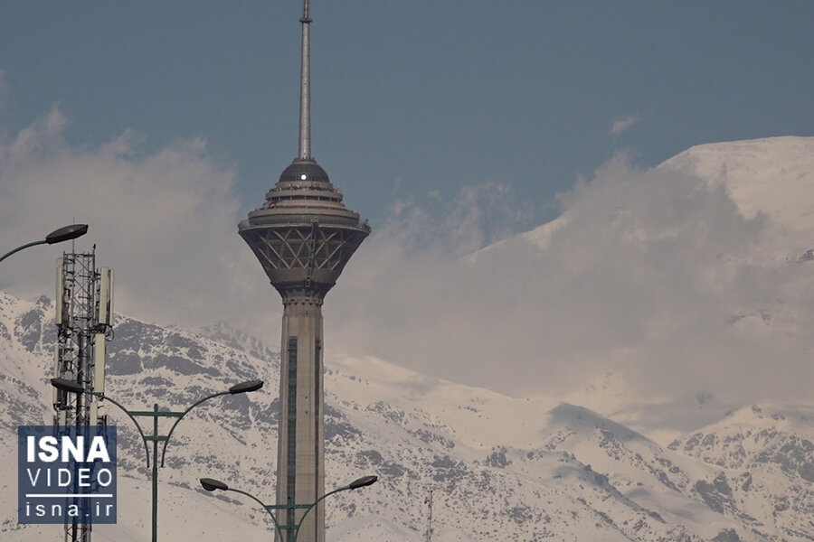 ویدیو / تهرانِ «آبی» - ایسنا