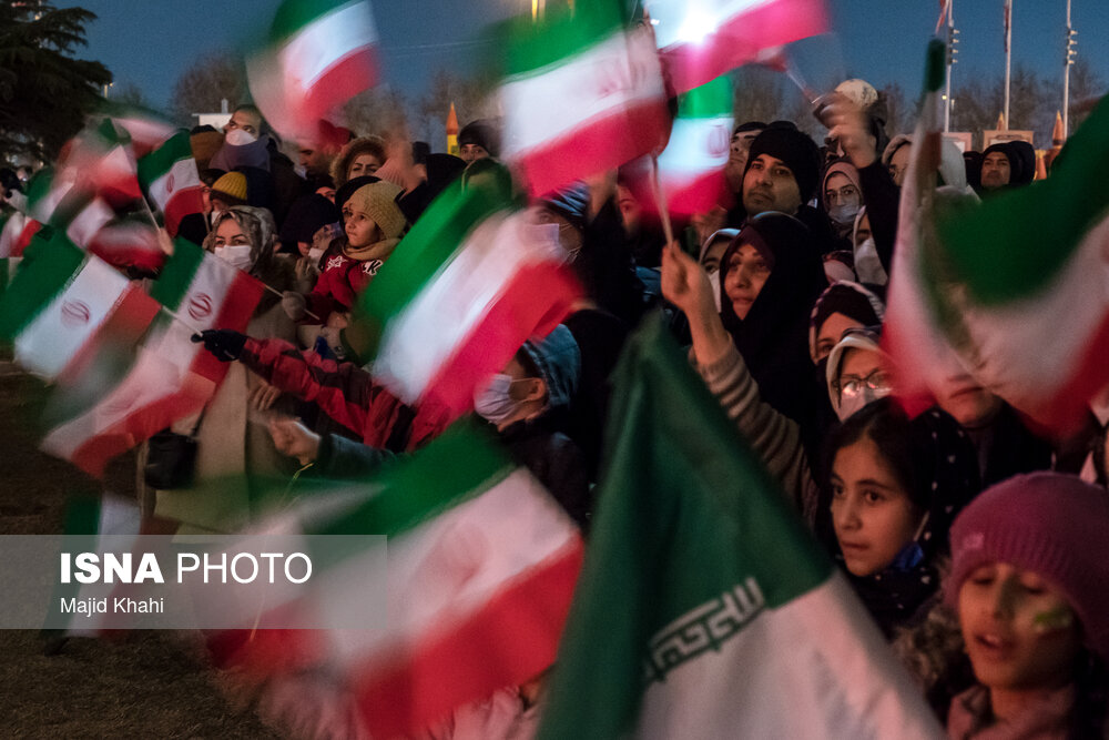 گزارش خبرنگاران ایسنا از حاشیه‌های راهپیمایی ۲۲ بهمن ۱۴۰۱