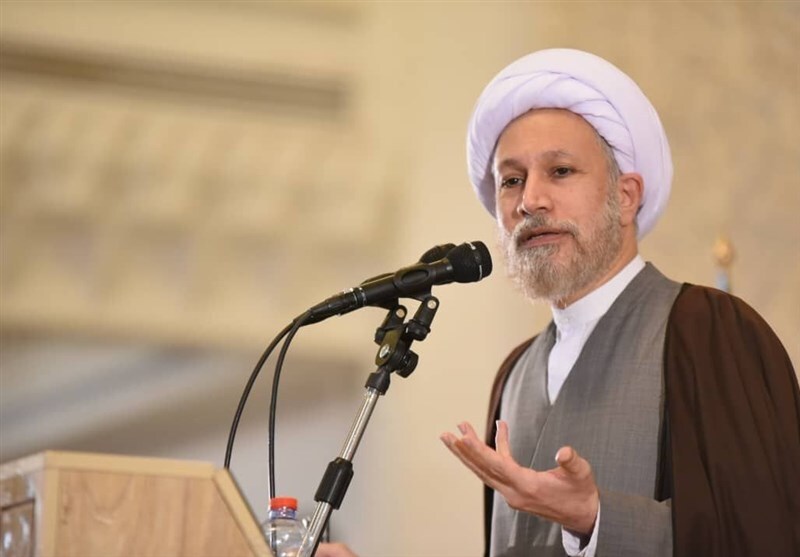 امام جمعه شیراز: امروز بخش بزرگی از بحث مردم سالاری دینی مد نظر امام و رهبری با بسیج تأمین می‌شود