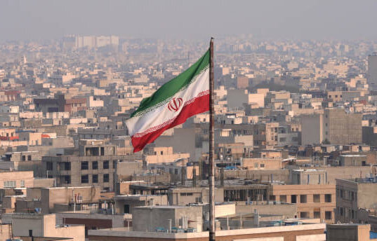 تلاش وزارت خارجه برای تسهیل فعالیت شرکت‌های ایرانی در عراق و سوریه
