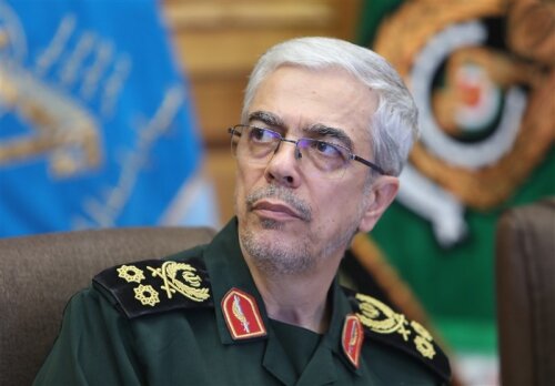 سرلشکر باقری: عصبانیت دشمن از سپاه بخاطر اقتدار آن است
