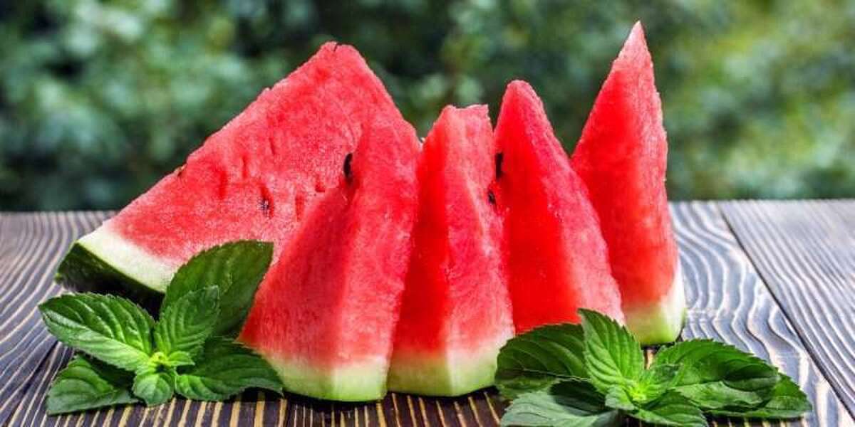 هندوانه برای دیابتی‌ها مفید است یا مضر؟