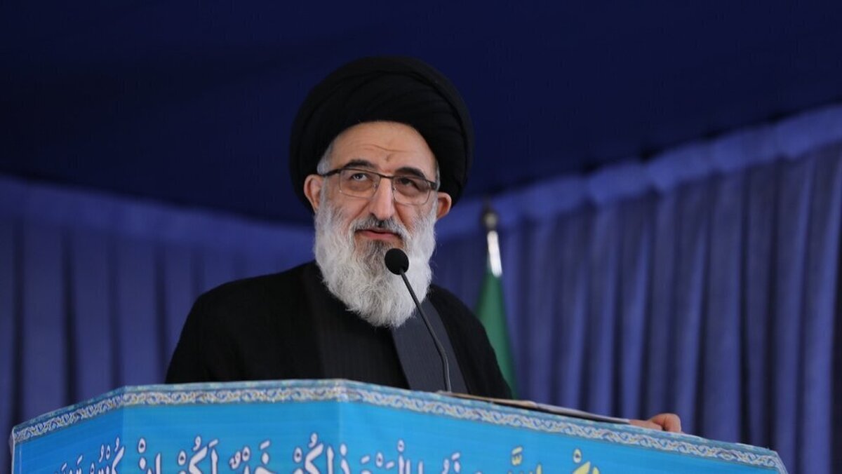 امام جمعه کرج: امام رضا برای رئیسی جبران کرد