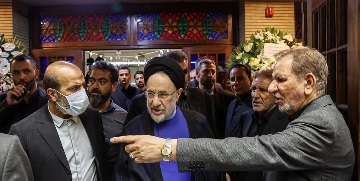 این عکس پربازدید، معنی تَکرار ۹۶ را می‌دهد