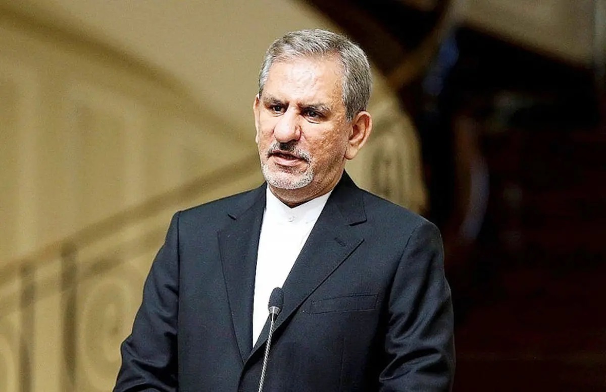 با کسانی روبه رو هستیم که با توهم زندگی می‌کنند