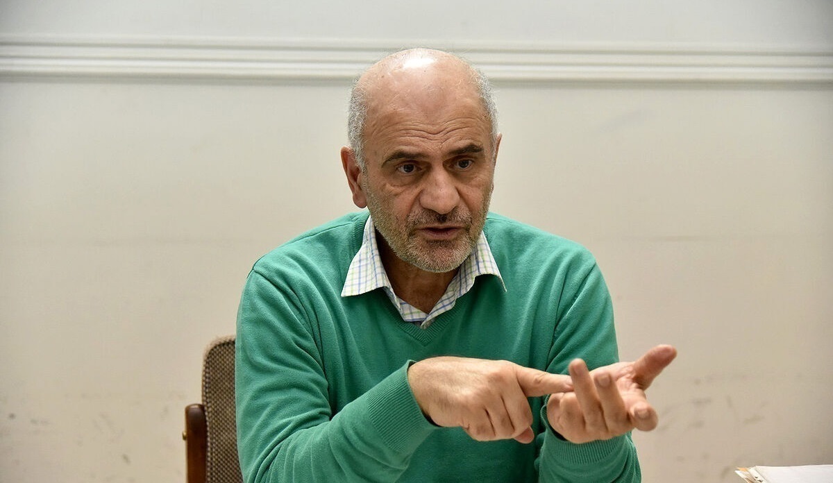 فرشاد مومنی: پزشکیان تیمی برای بررسی نسبت اظهارات وزیران با مصالح کشور تشکیل دهد/ آنچه که درباره ناآرامی‌های ۱۴۰۱ به رئیسی گفته شد