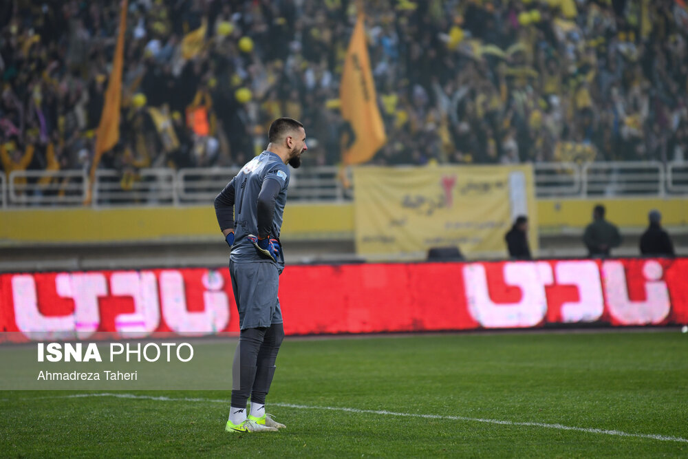 سلطانی: علیپور باید خداحافظی کند/ پرسپولیس توان بازی در ۳ جام را ندارد