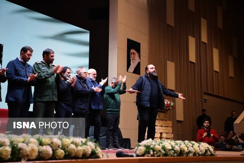 پایان پانزدهمین جشنواره تئاتر سودای عشق با معرفی برگزیدگان در ارومیه/ ۲ اثر به دبیرخانه جشنواره فجر رفت