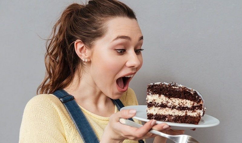 چگونه میل شدید به شیرینی پس از هر وعده غذایی را متوقف کنیم؟