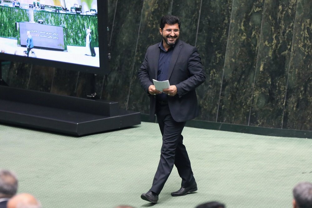 معتمدی‌زاده: اشد مجازات برای اراذل و اوباش اجرا شود