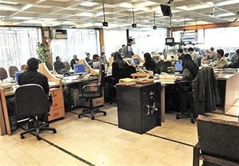 کارمندان دولت حتما بخوانند/ تصمیم جدید دولت درباره دورکاری کارمندان