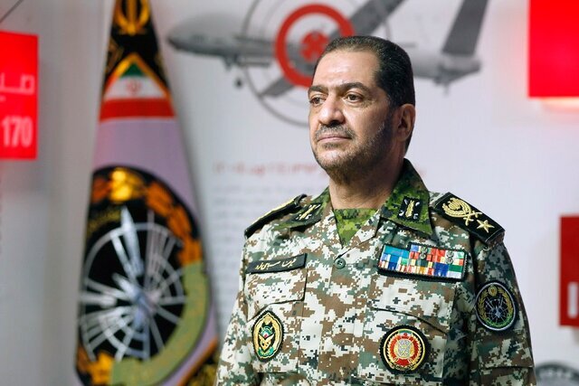 ادامه سرکشی فرمانده قرارگاه پدافند هوایی از مراکز پدافندی کشور/ بازدید امیر صباحی فرد از مواضع دفاعی مستقر در پایتخت