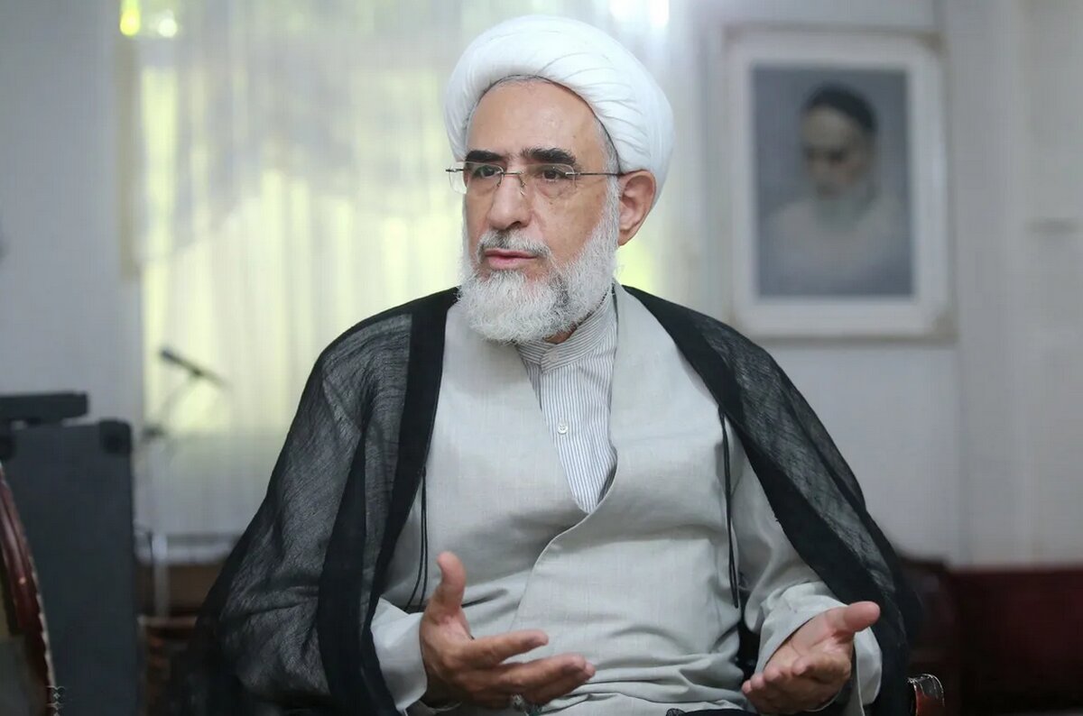 اگر امام حضور داشت حتما با اجبار مخالفت می‌کرد/ منتجب‌نیا: اگر مسئولین می‌خواهند این نظام حفظ شود باید.../  پس از امام، ظلم بسیاری به یارانشان شد