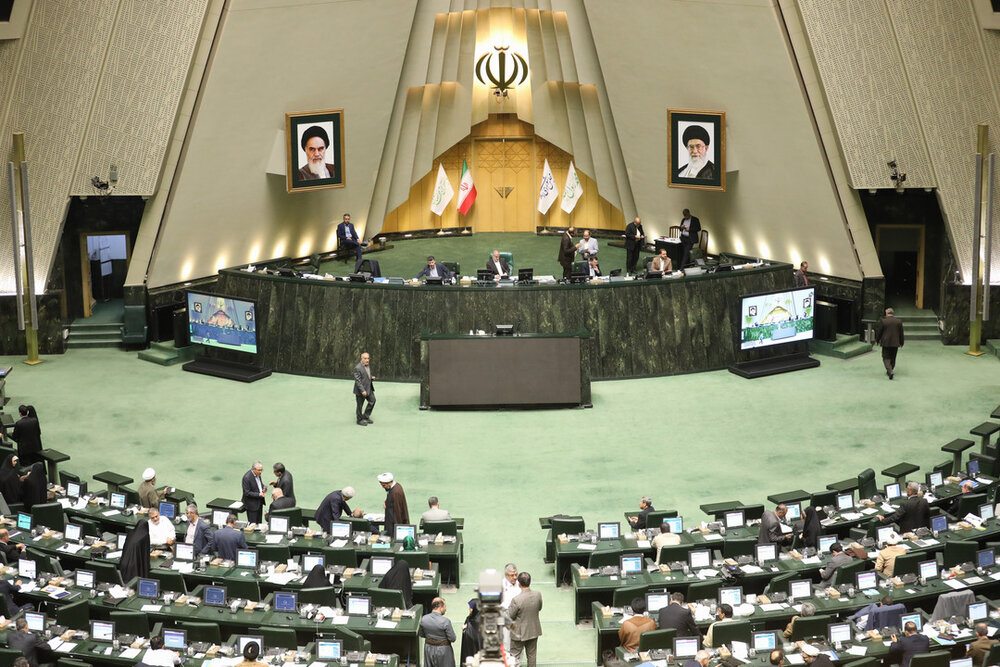 حضور وزیر ورزش در مجلس برای ارائه گزارشی درباره اتفاقات اخیر در دوومیدانی