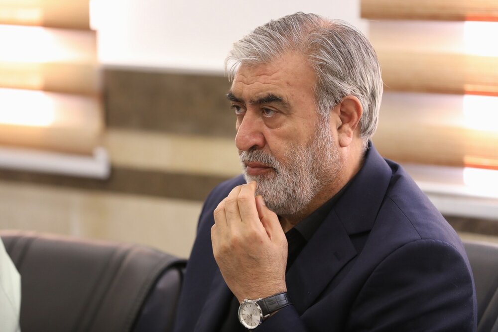 عزیزی: حمله به صداوسیما، حمله به آزادی بیان است