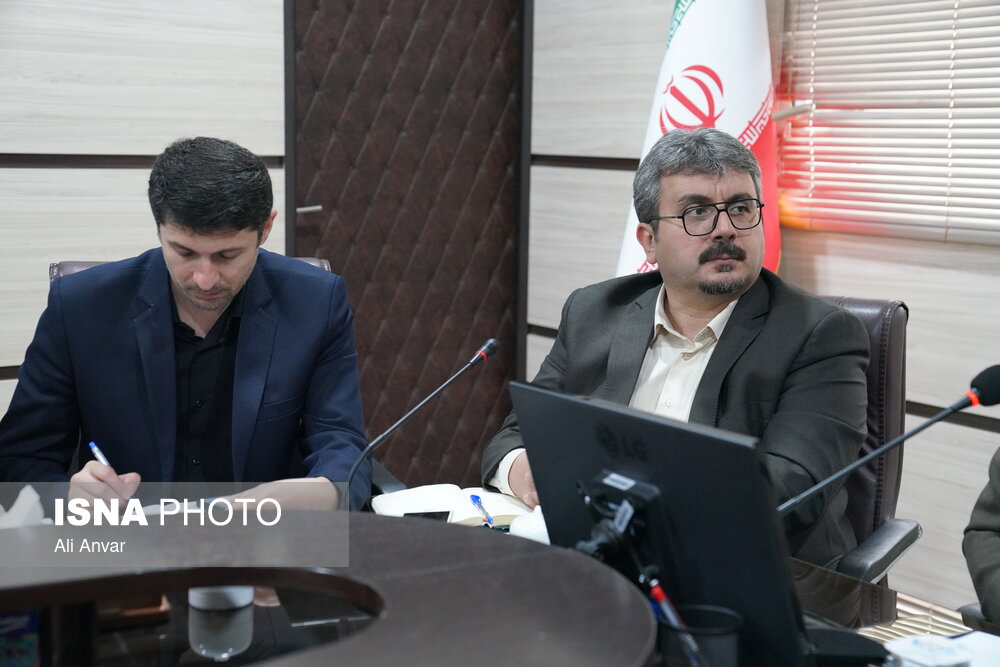 ضرورت تقویت اعتماد به مسئولان ملی و محلی در نزد افکار عمومی