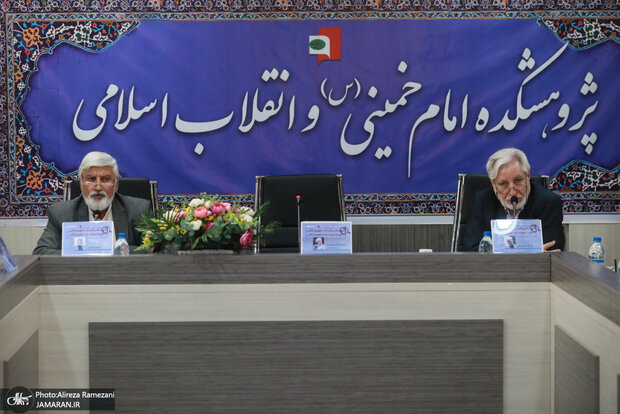 سه روایت از بن‌بست تحزب در جمهوری اسلامی/ عرب‌سرخی:دموکراسی واقعی نداریم/ ترقی:مخالفت با ولایت فقیه یعنی کاهش عمر حزب/ تاکید مقدم بر پیوندهای تحزب