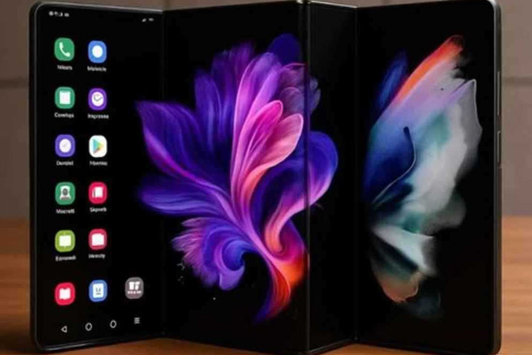 گلکسی Z TriFold با طراحی فوق‌باریک و نمایشگر ۶.۵ اینچی رونمایی شد