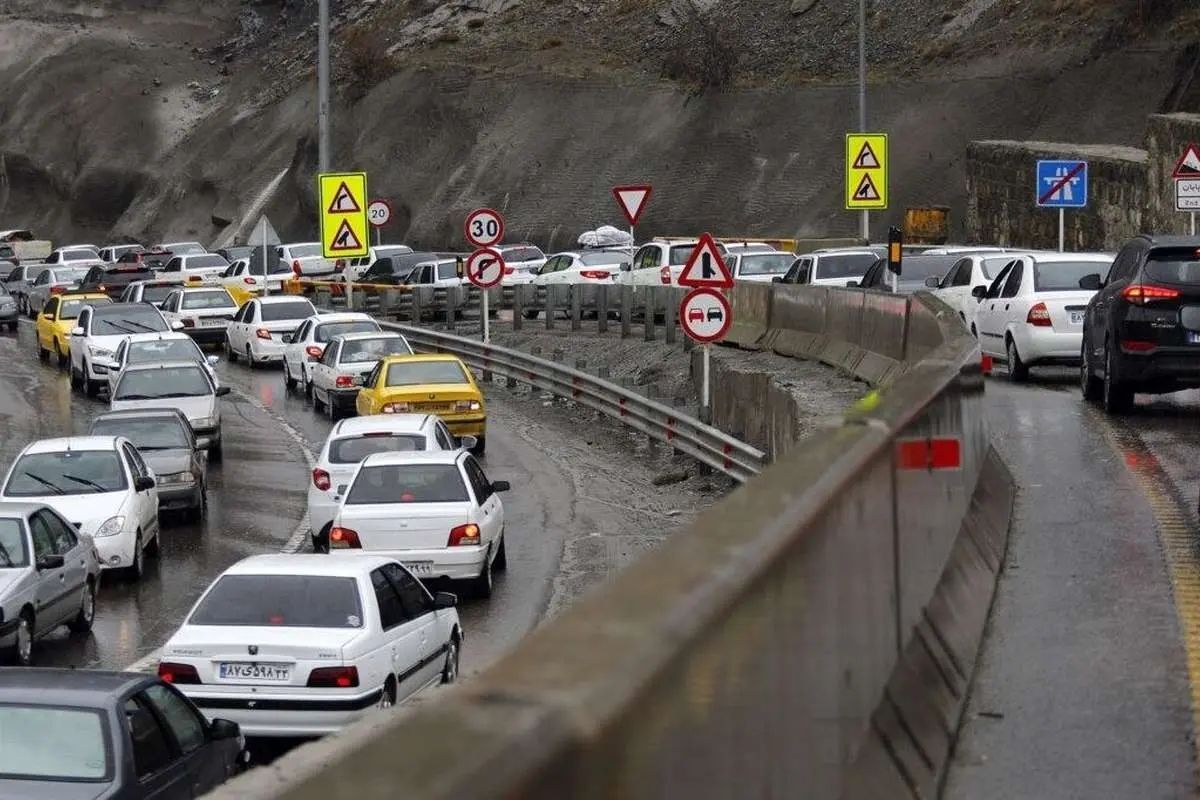 پلیس راهور: ترافیک در محورهای شمال کشور روان است/ بارش باران در جاده‌های ۲۱ استان