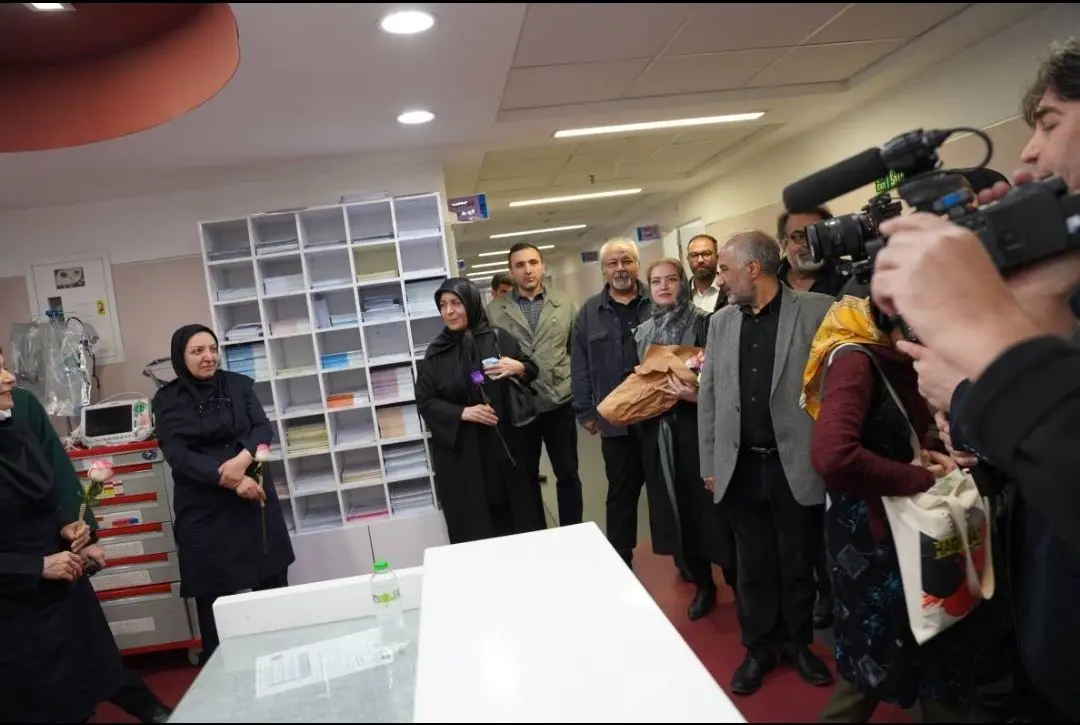 دیدار سینماگران با کادر درمان بیمارستان‌های امام خمینی و شریعتی