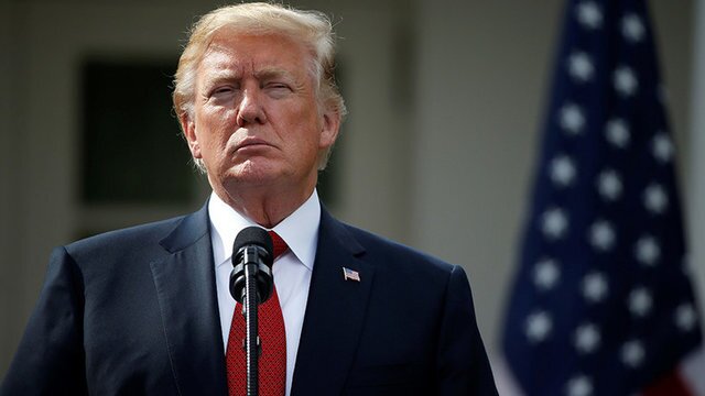 عجیب اما واقعی؛ ترامپ از ساعت ۱۰ شب تا ۴ صبح، ۱۲ پست در شبکه‌های اجتماعی منتشر کرد!