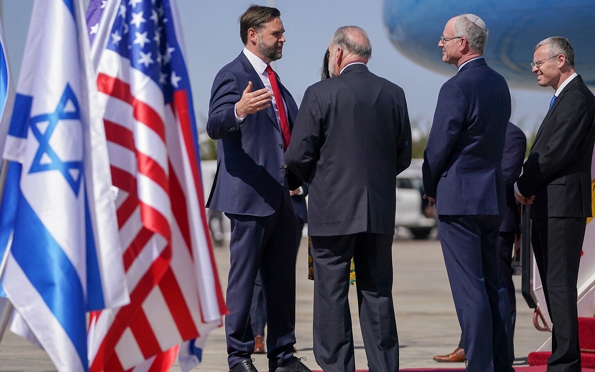 ادعای ای‌بی‌سی نیوز: هدف دولت ترامپ این است که توافقی جامع واشنگتن و تهران را در دومین دیدار حضوری به خط پایان برساند؛ شاید برای مذاکرات فنی نیاز به تمدید آتش‌بس باشد؛ تضمینی وجود ندارد که ونس، ویتکاف، و کوشنر هر سه نفر در دور بعدی مذاکرات هم حضور داشته باشند