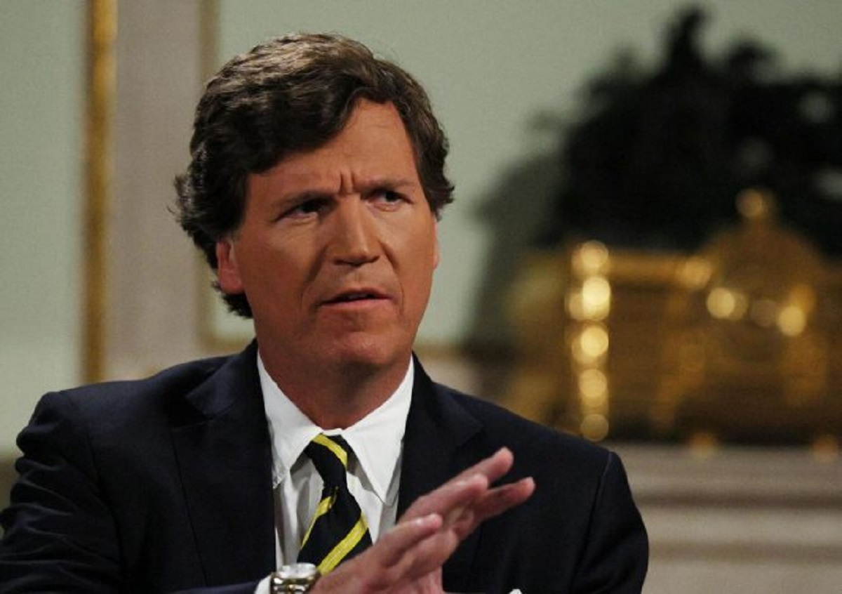 تاکر کارلسون درمورد خرد کردن مجسمه مسیح (ع) توسط سرباز اسرائیلی: تنها کسی که مجازات شد فیلمبردار بود