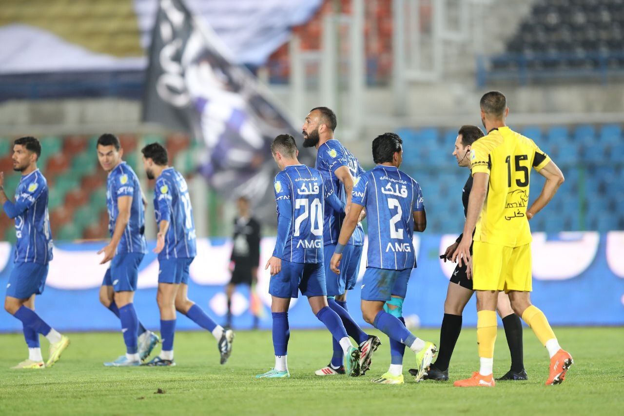 ضربه مهلک جنگ به تیم&zwnj;های متمول فوتبال ایران؛ بمب روی فولاد و پتروشیمی سردرگمی در سپاهان و استقلال