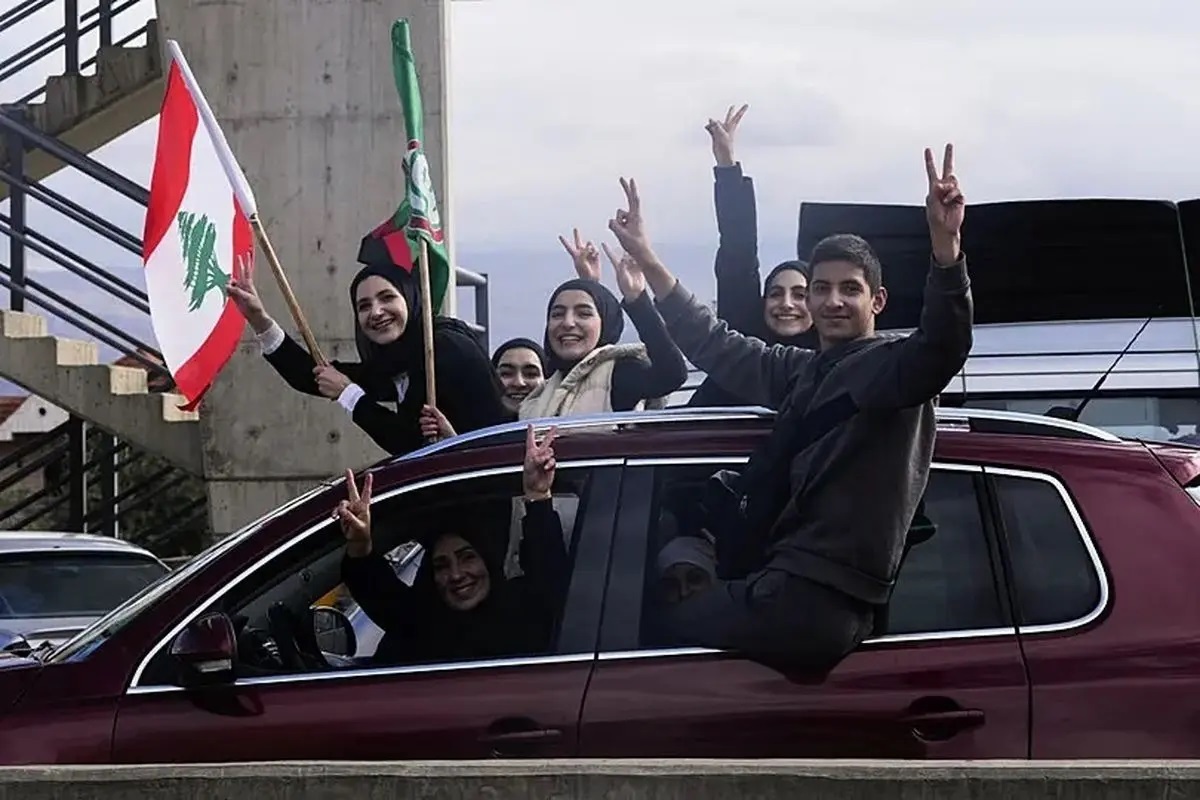 شروط پنج‌گانه حزب‌الله لبنان برای آتش‌بس؛ از توقف تجاوز بدون هیچ قید و شرطی و خروج کامل و بدون قید و شرط اسرائیل بدون رضایت به خطوط زرد یا رنگ دیگری تا بازگشت اسرا و بازسازی