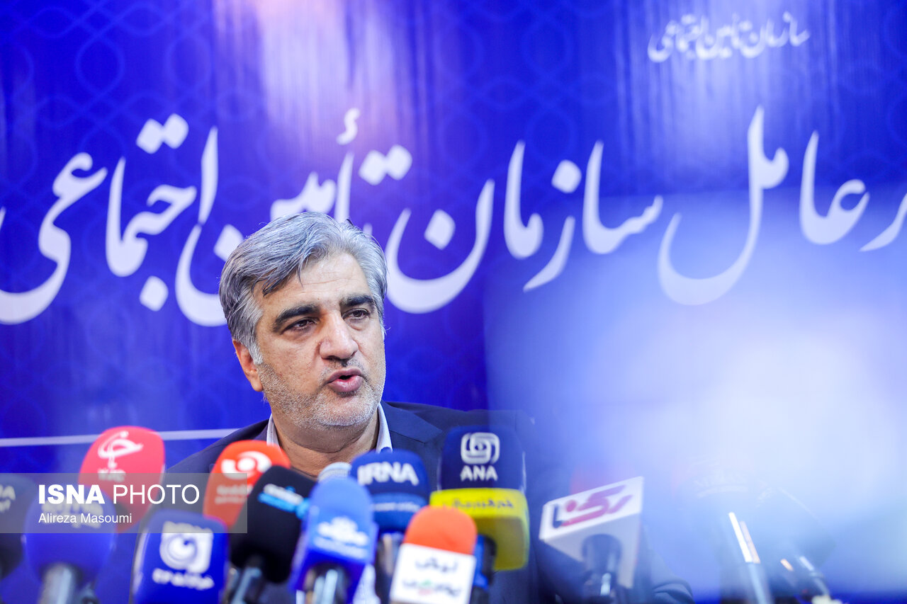 درخواست تصویب ۱۲ طرح برای نجات تامین اجتماعی/ ۵.۲ میلیون حقوق‌بگیر در انتظار تصمیم مسئولان