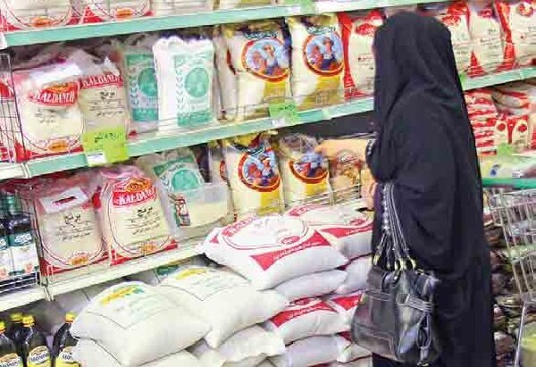 قیمت برنج ایرانی، قند و شکر اعلام شد؛ برنج قاچاق آمریکایی در تهران توزیع شده است؟