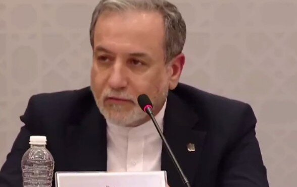 واکنش عراقچی به اظهارات نتانیاهو درباره کشاندن آمریکا به جنگ: «افعی!»