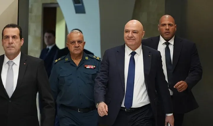 رئیس جمهور لبنان: رابطه با ایران باید بر اساس احترام متقابل و بدون دخالت در امور داخلی باشد / رابطه با تهران باید بر اساس روابط دولت با دولت باشد