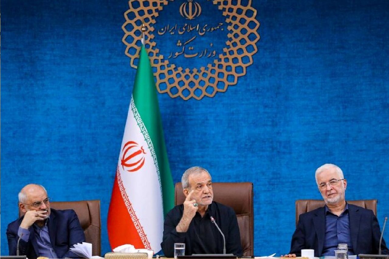 گزیده نشست پزشکیان با فعالان سیاسی امشب پخش می‌شود