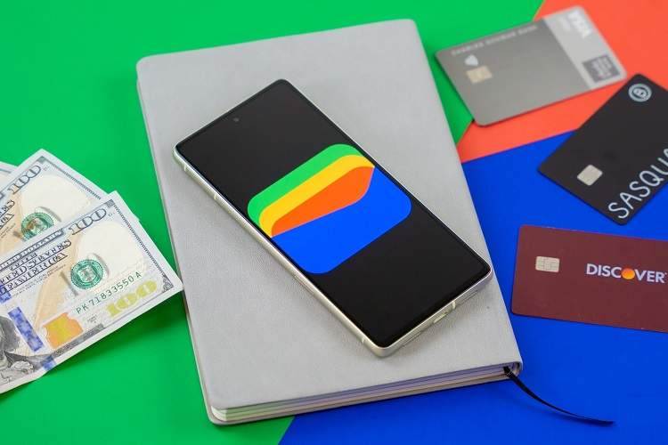 والمارت بالاخره تسلیم شد؛ Google Pay به فروشگاه‌های این شرکت می‌آید