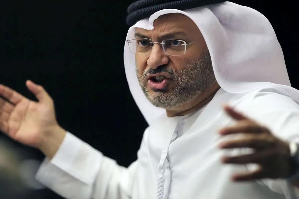 ادعای انور قرقاش: ارتباط با پزشکیان ادامه خواهد داشت/ گفتگو با ایران برای «عبور از بحران» کلیدی است/ تهران نمی‌تواند هم‌زمان با ادامه حملات، درباره ساختن آینده‌ای جدید مذاکره کند