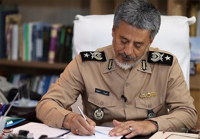 دو انتصاب جدید در ارتش/ دریادار سیاری دو حکم صادر کرد