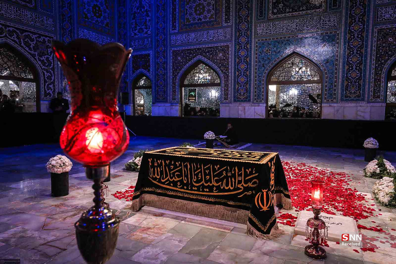 قرائت پیام رهبر انقلاب بر مرقد رهبر شهید + جزئیات