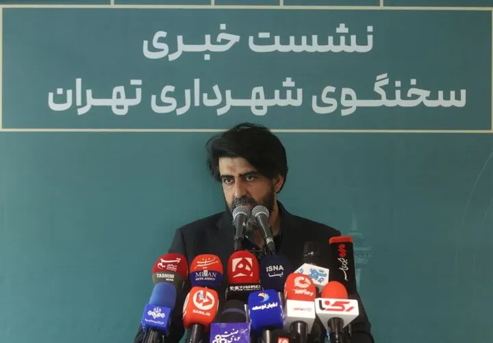 ورود ۳۱ اتوبوس دوکابین به کشور